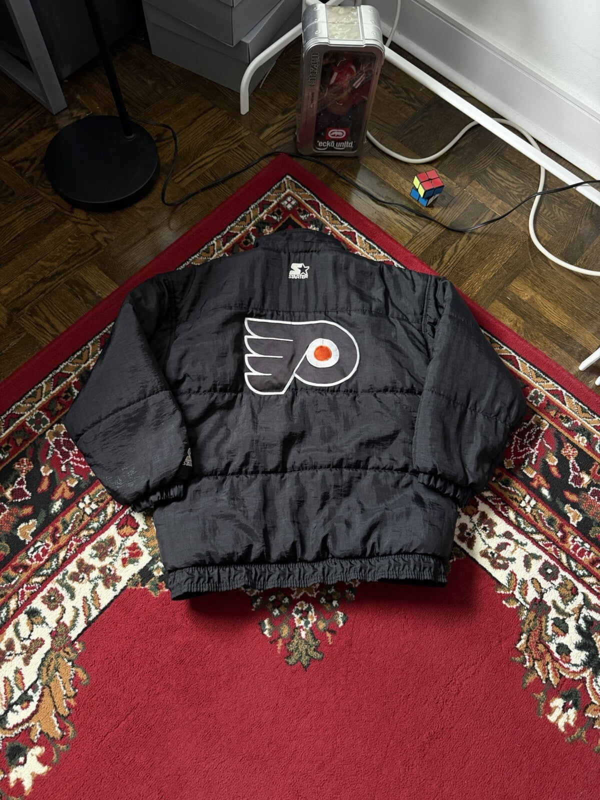 Vintage 90s Starter Philadelphia Flyers NHL Puffer Jacket Black Orange