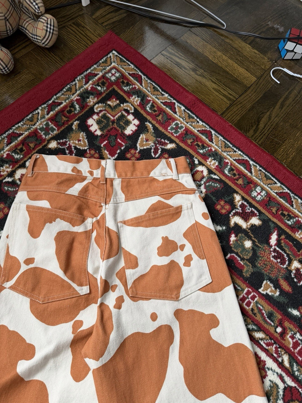 Lisa Says Gah Wide-Leg Jeans Cow Print Orange White 29