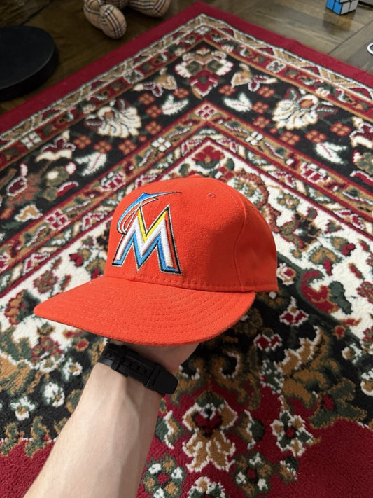 MLB New Era 59 Fifty On-Field Miami Marlins Fitted Hat Orange Cap Size 7 1/4"