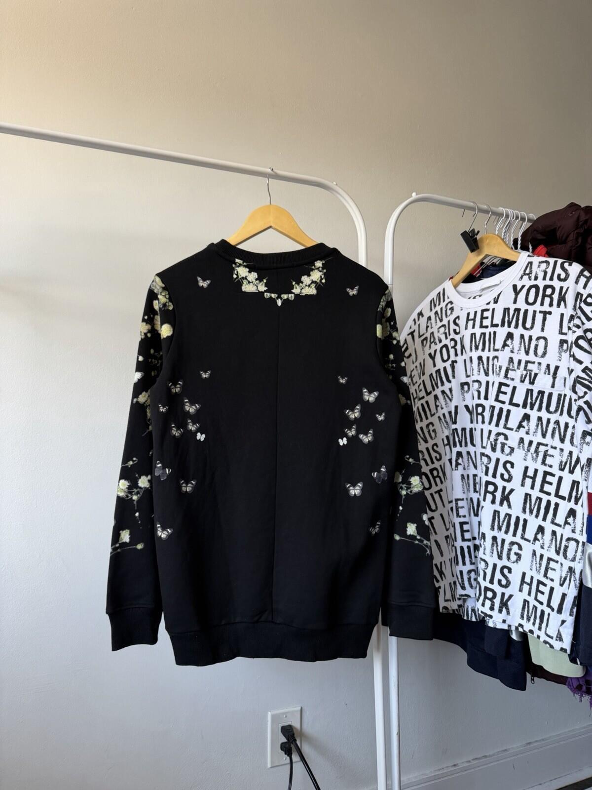 Rare Givenchy Madonna Baby’s Breathe Starry Floral Crewneck Sweater Sweatshirt S