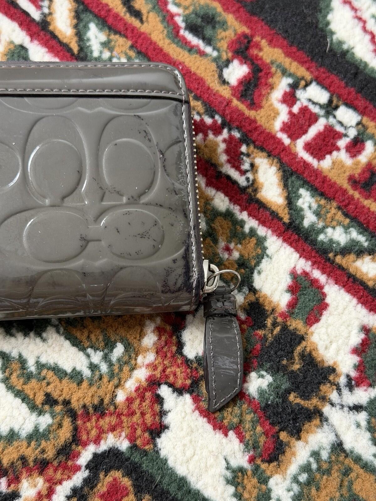 Coach Zip Around Wallet Wristlet Embossed Glossy Patent Gray Bag Clutch