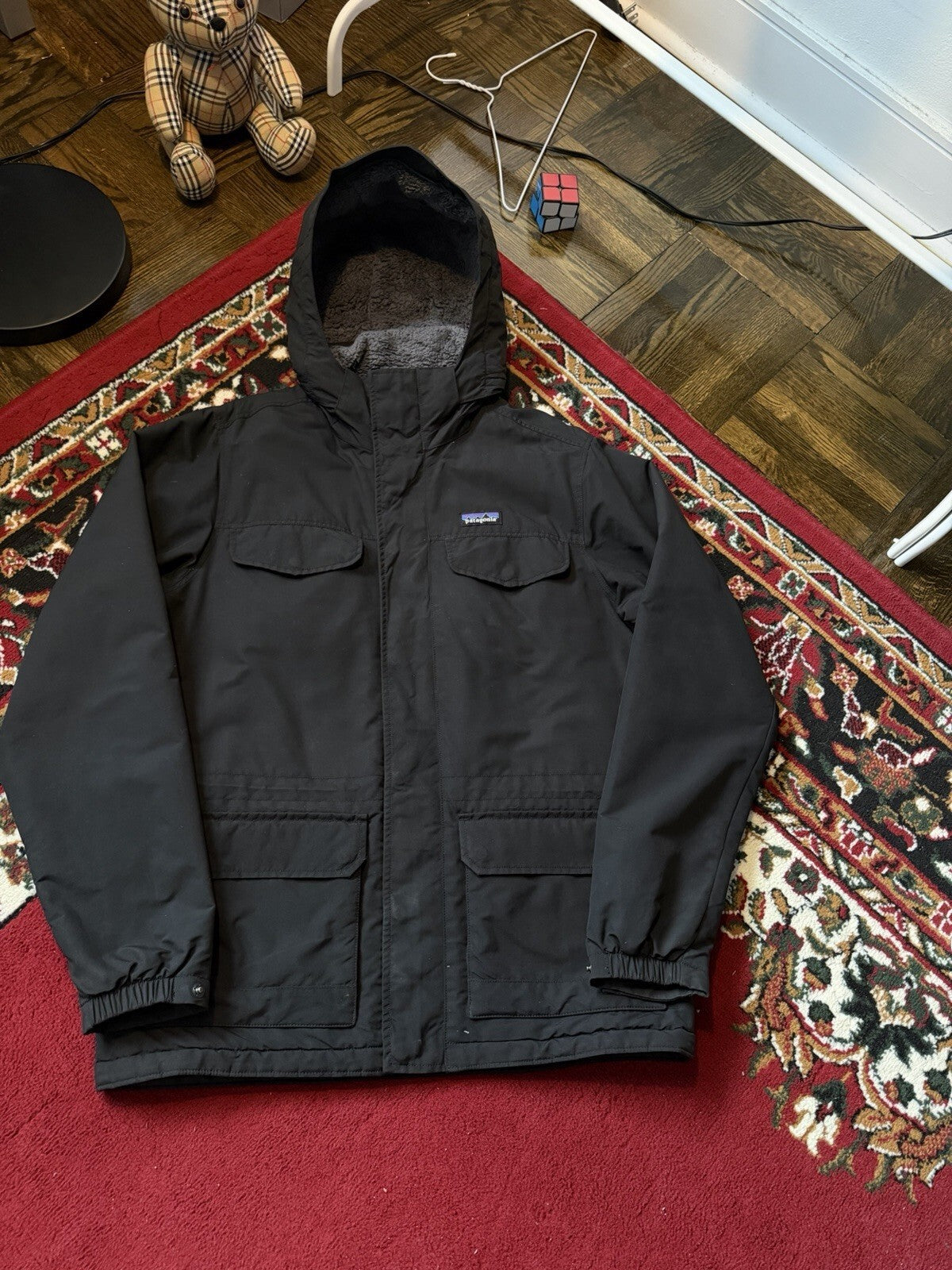 Patagonia Isthmus Parka Jacket Men's Medium Black Full Zip Sherpa Lined Hooded