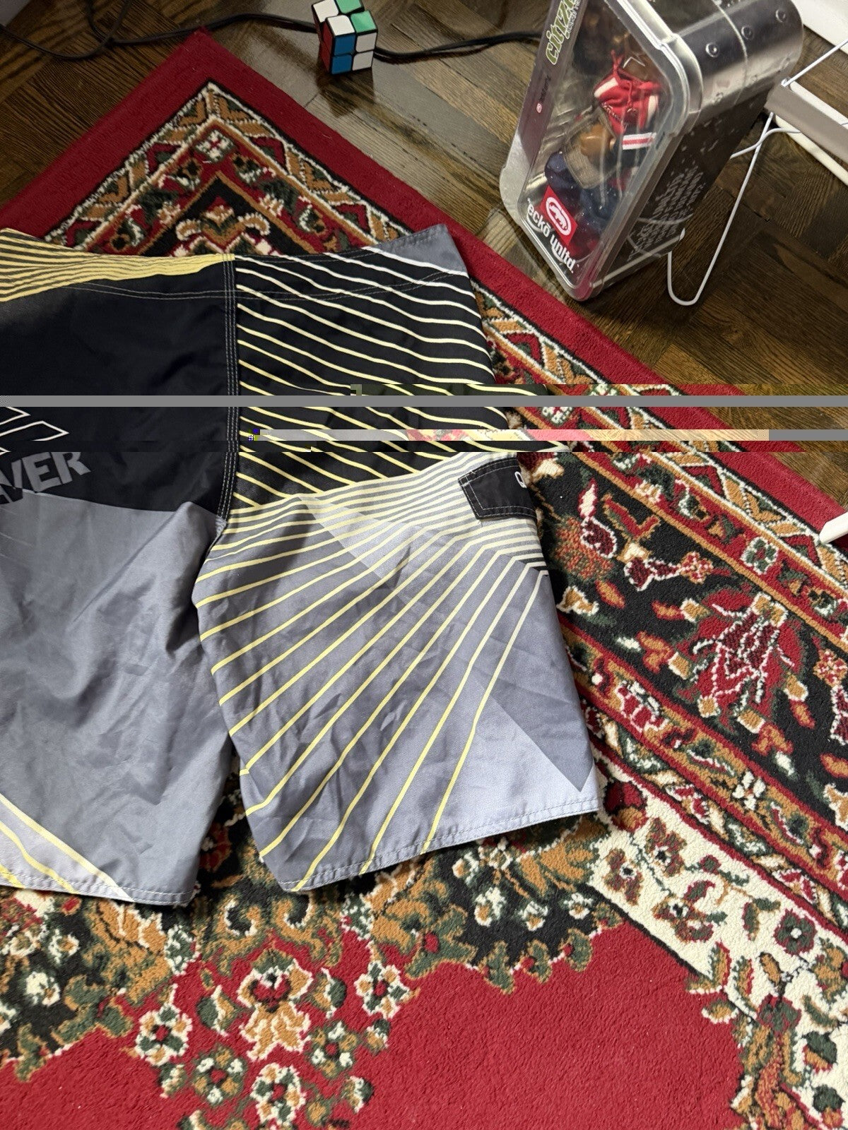 Vintage Quiksilver Board Shorts Swim Trunks Mens XL AOP Surf Skate Y2K 90s