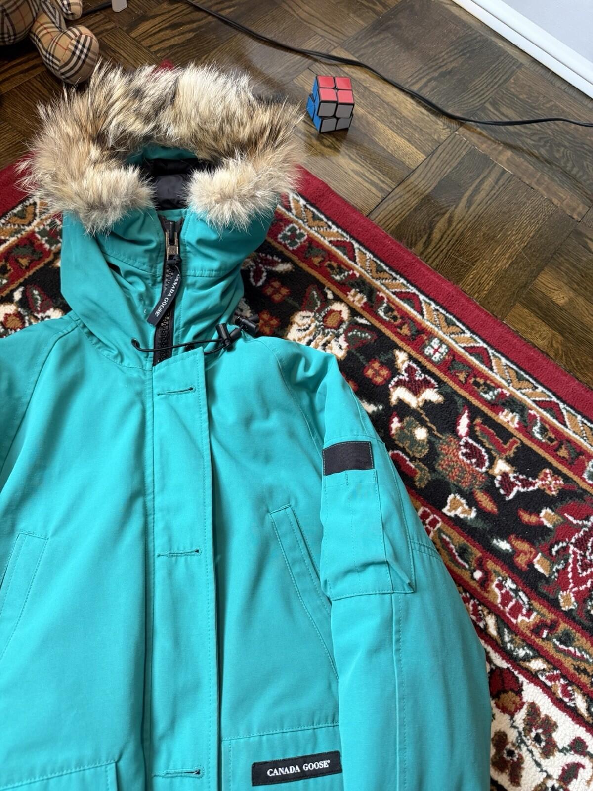 Canada Goose Chilliwack Bomber Jacket Womens Teal/Iceberg Winter Coat Parka