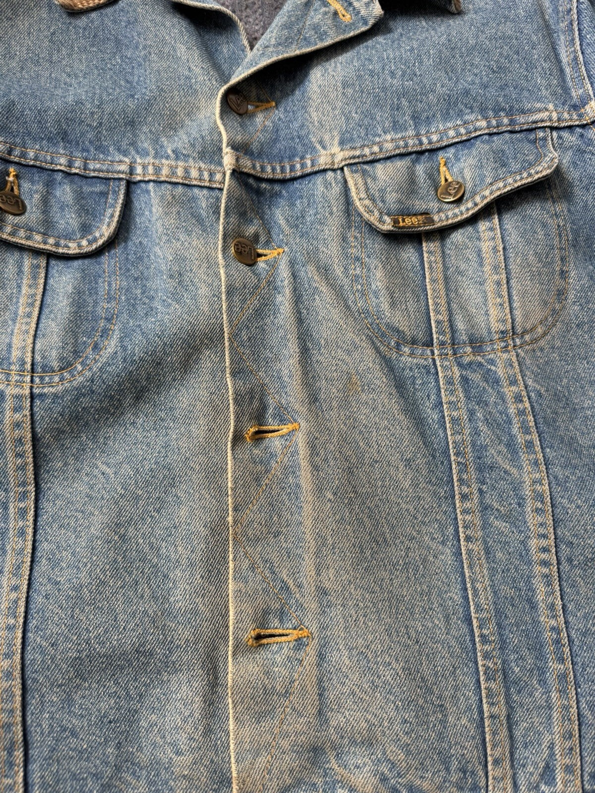 Vintage Lee Storm Rider Washed Blanket Lined Faded Denim Jacket Men's 90s Jean