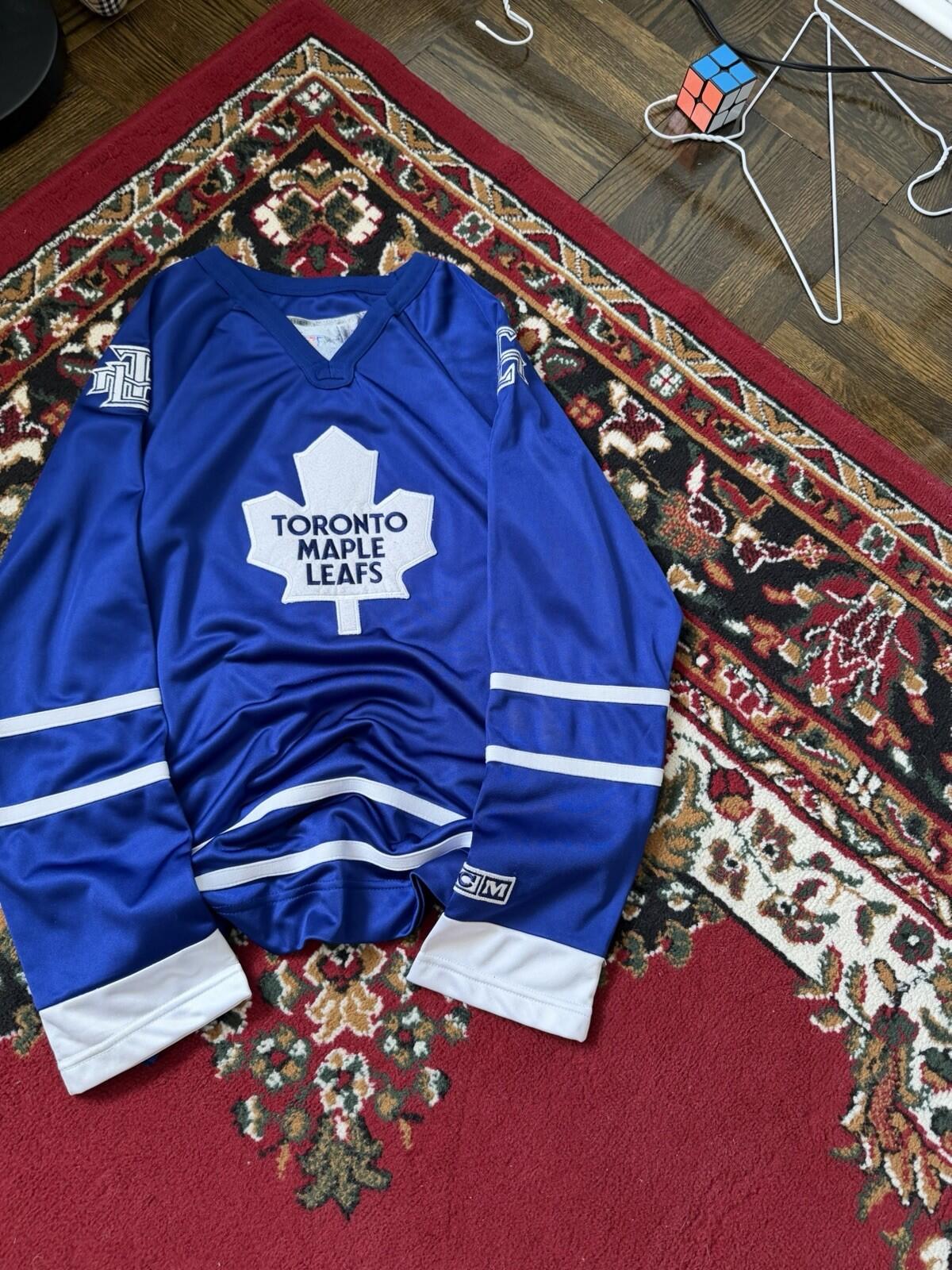 Toronto Maple Leafs CCM For Her Womens Hockey Jersey Official Size M