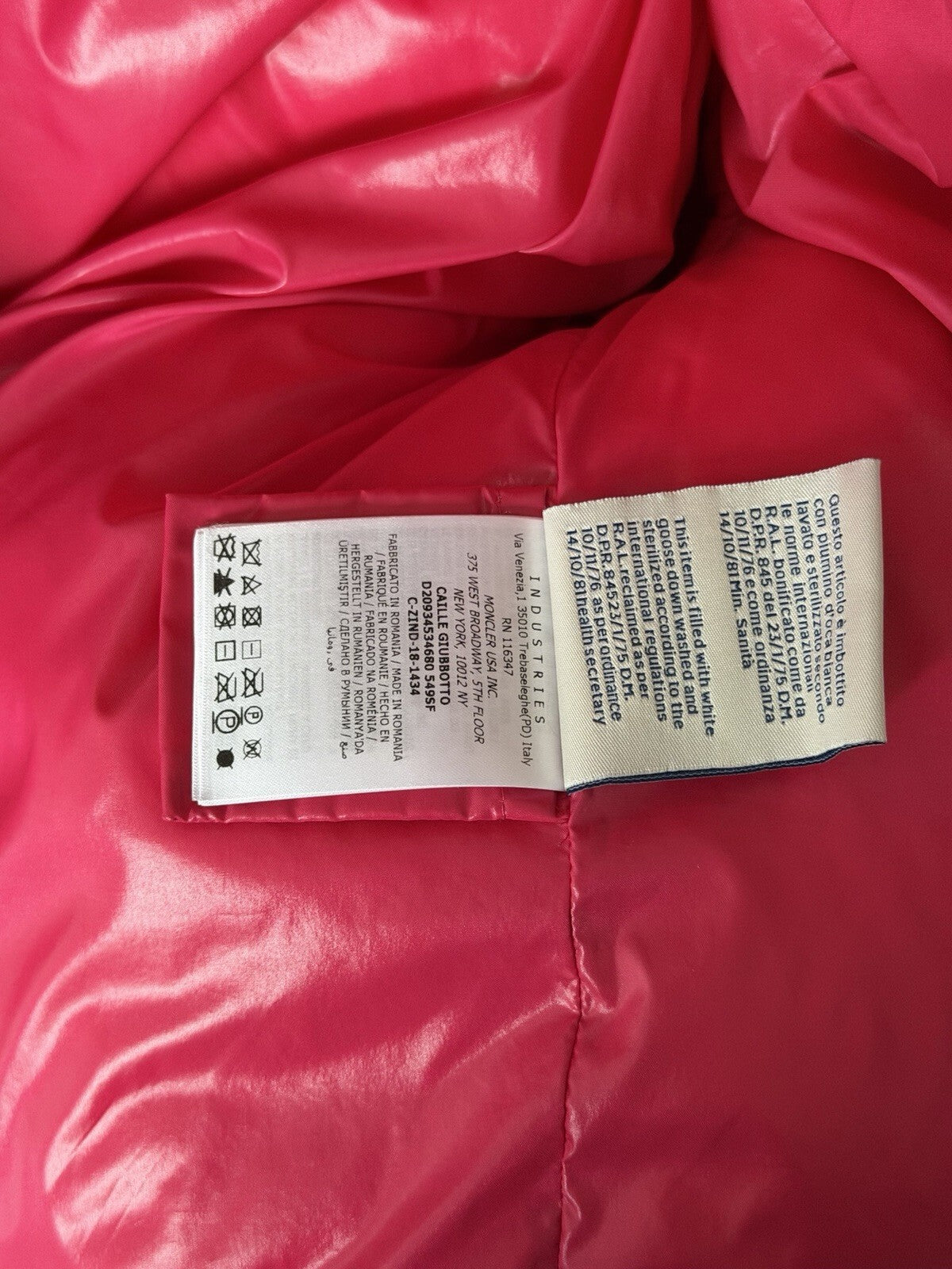 Moncler Fuchsia Caille Velvet Puffer Jacket Coat Womens 0 Pink