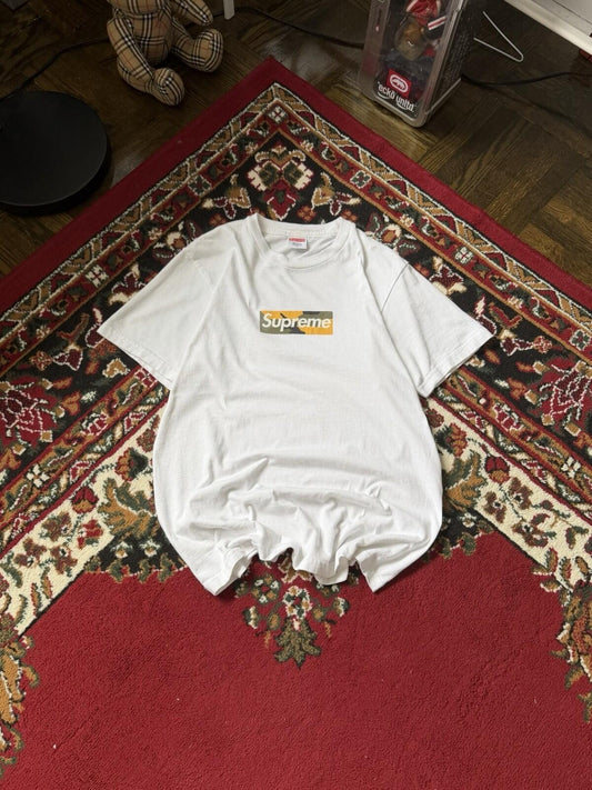 Supreme Brooklyn Box Logo FW17 T-Shirt  Size Small Lightly Used