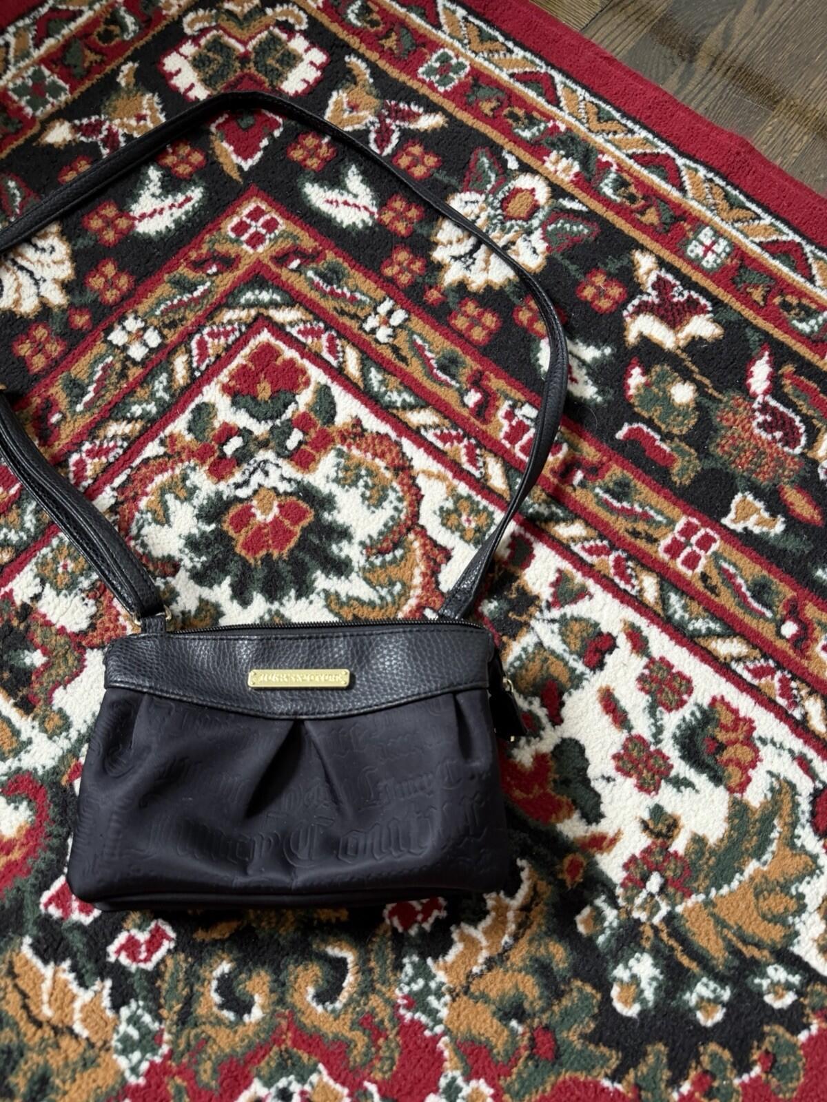 Juicy Couture Double Gusset small Crossbody Bag Purse - Black