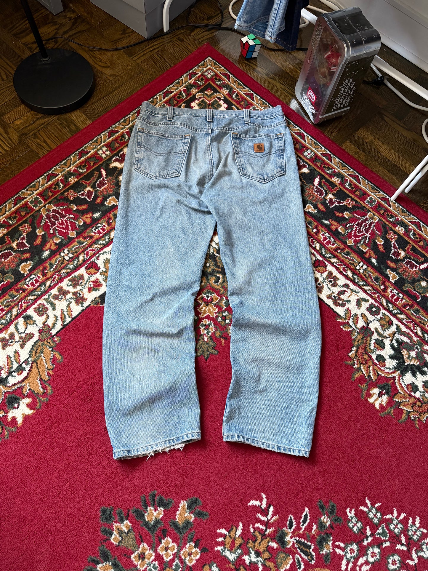 Carhartt Distressed Washed Treaditional Fit Jeans