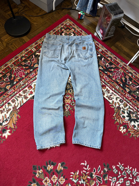 Carhartt Distressed Washed Treaditional Fit Jeans