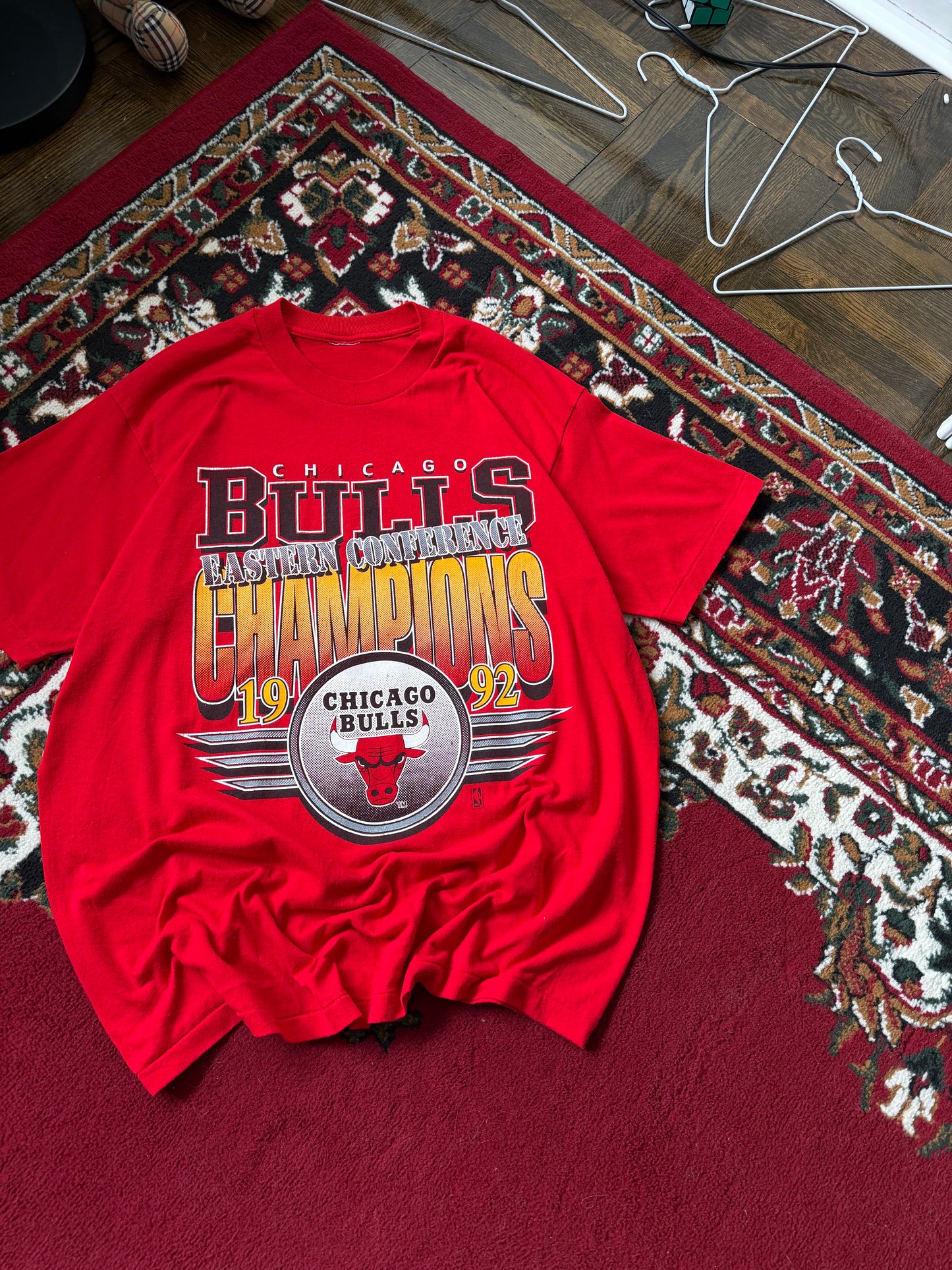 Vintage Chicago Bulls Championship T-Shirt Sz XL 1992 NBA Finals Champs Red