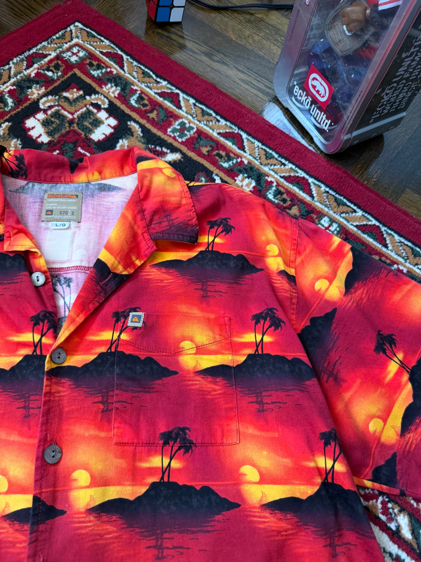 Vintage Quiksilver AOP Beach Sunset Button Up Tee / Tshirt