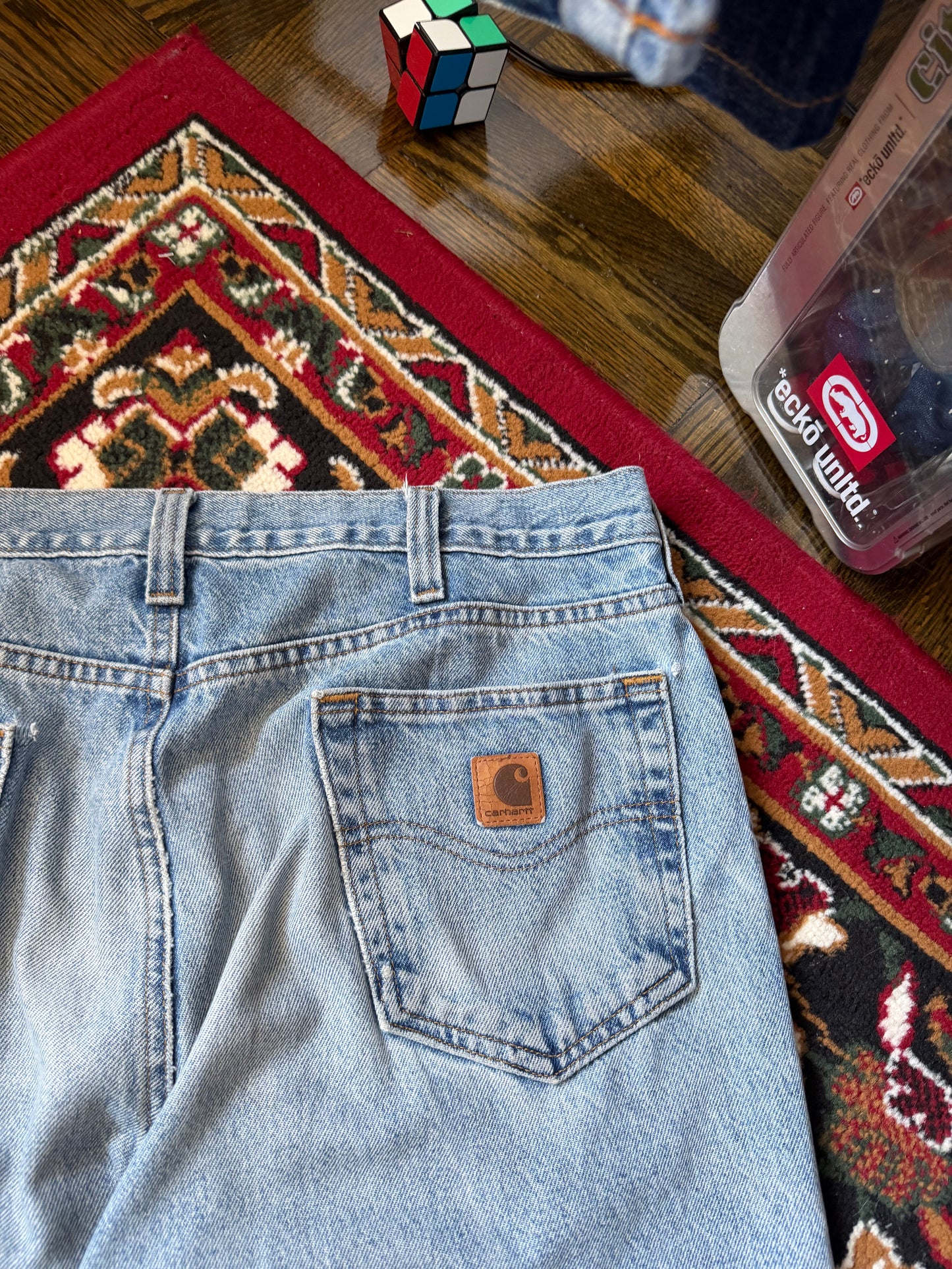 Carhartt Distressed Washed Treaditional Fit Jeans