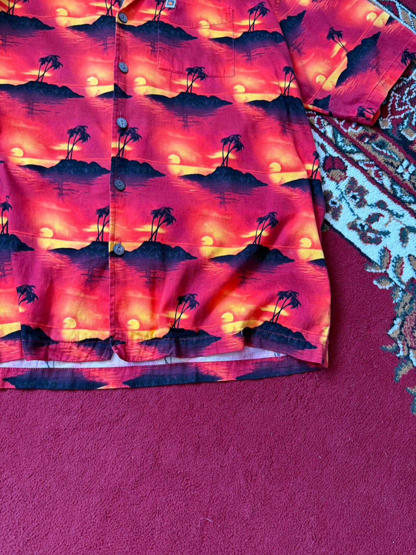 Vintage Quiksilver AOP Beach Sunset Button Up Tee / Tshirt