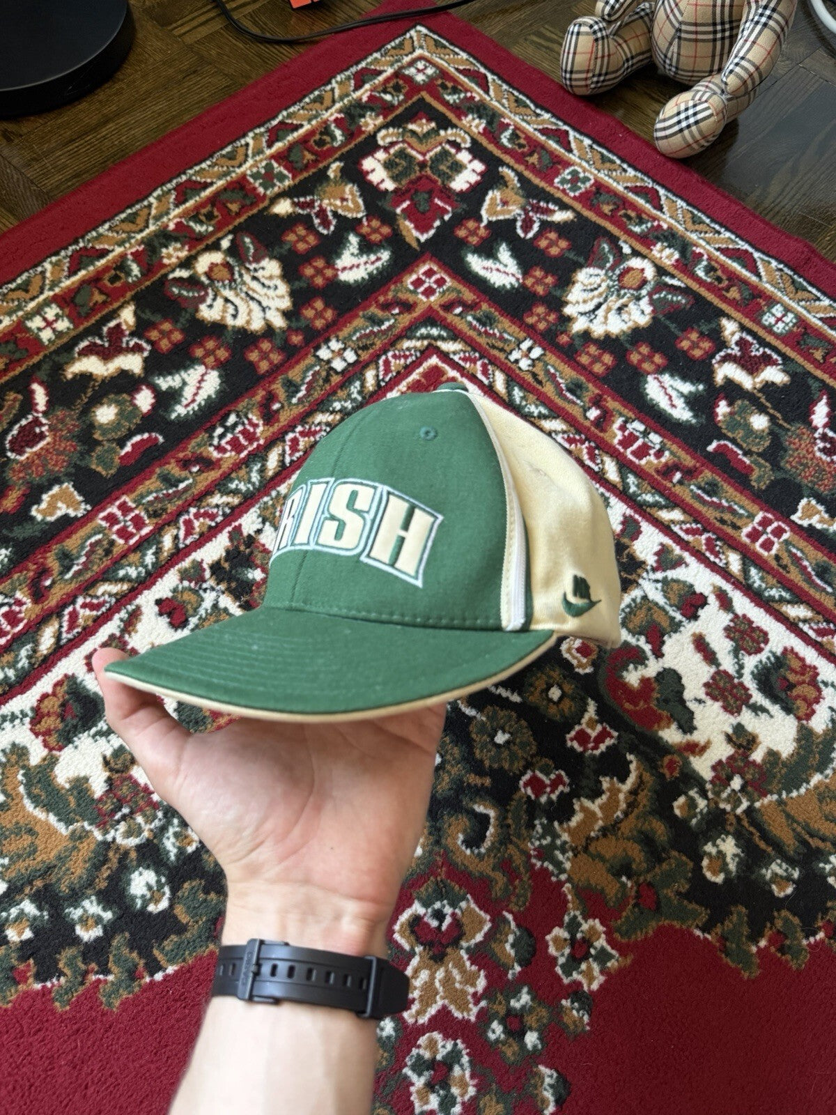 Notre Dame Fighting Irish Hat Cap Fitted Mens Small Green NCAA Basketball Nike