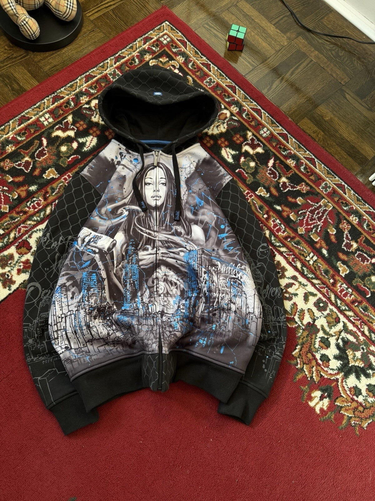 Vintage Ecko Unltd. Full Zip Hoodie Graffiti Girl Print Size M Streetwear Y2K