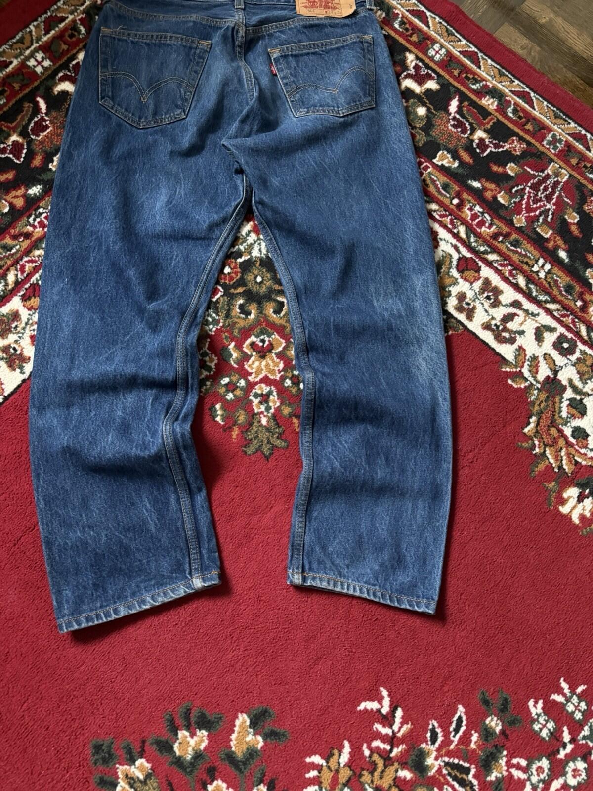 Levis 501 Vintage Button Fly Blue Denim Jeans Medium Wash Mens Size 34x31