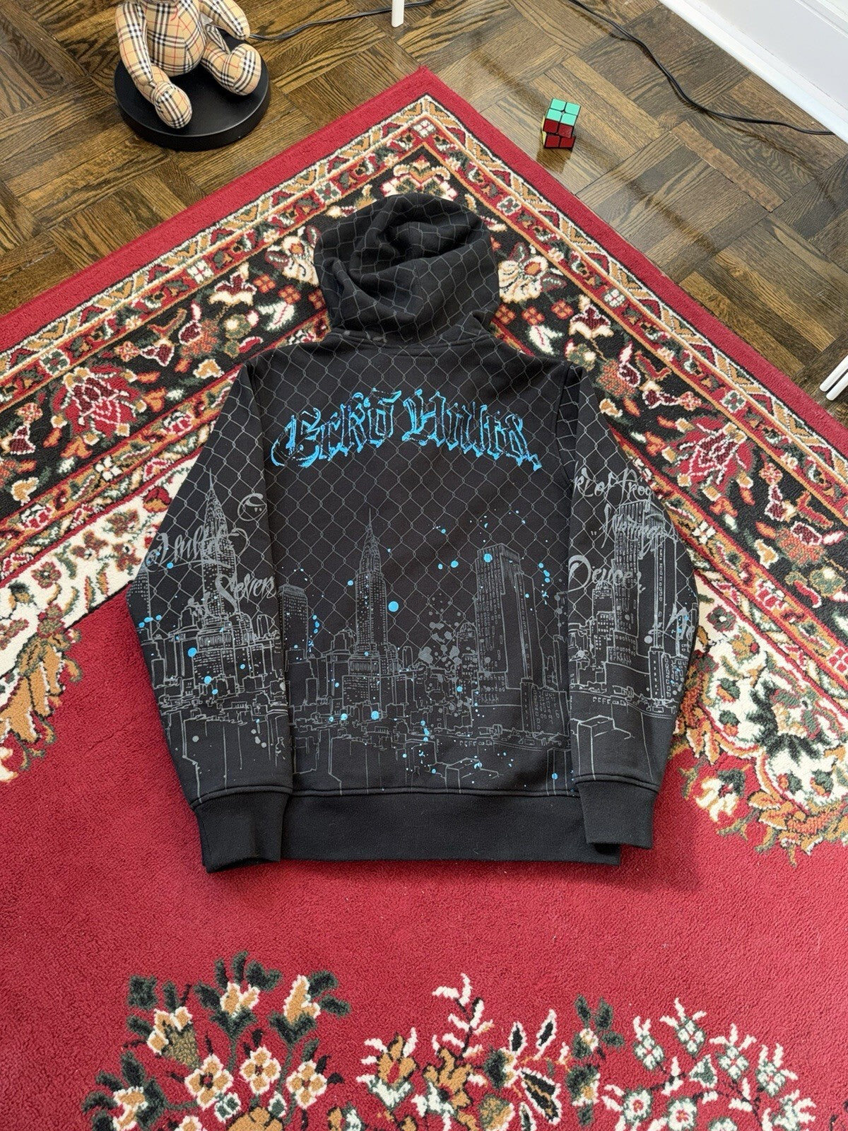Vintage Ecko Unltd. Full Zip Hoodie Graffiti Girl Print Size M Streetwear Y2K