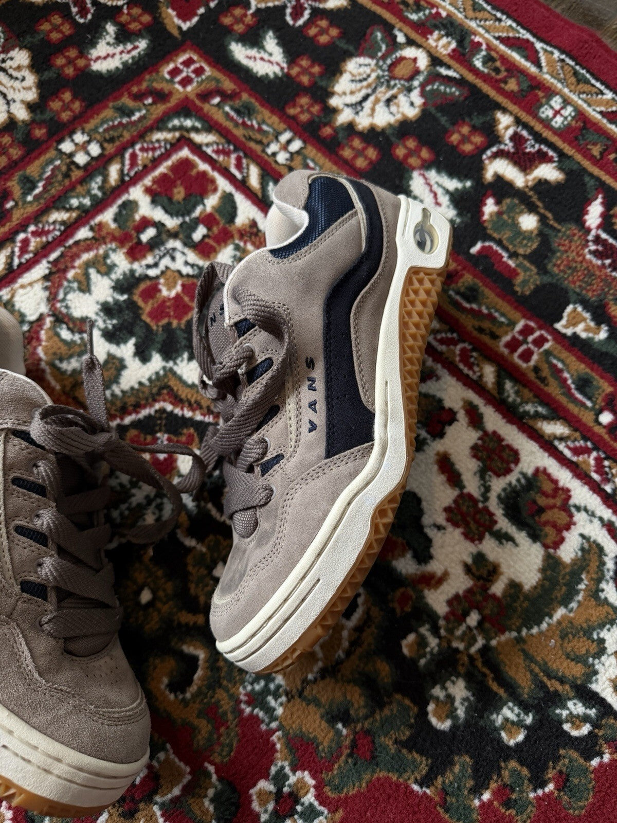 Y2K Vans Tabloid 2 90s Skate Shoes Suede Taupe/Navy Vintage Men’s Size 11
