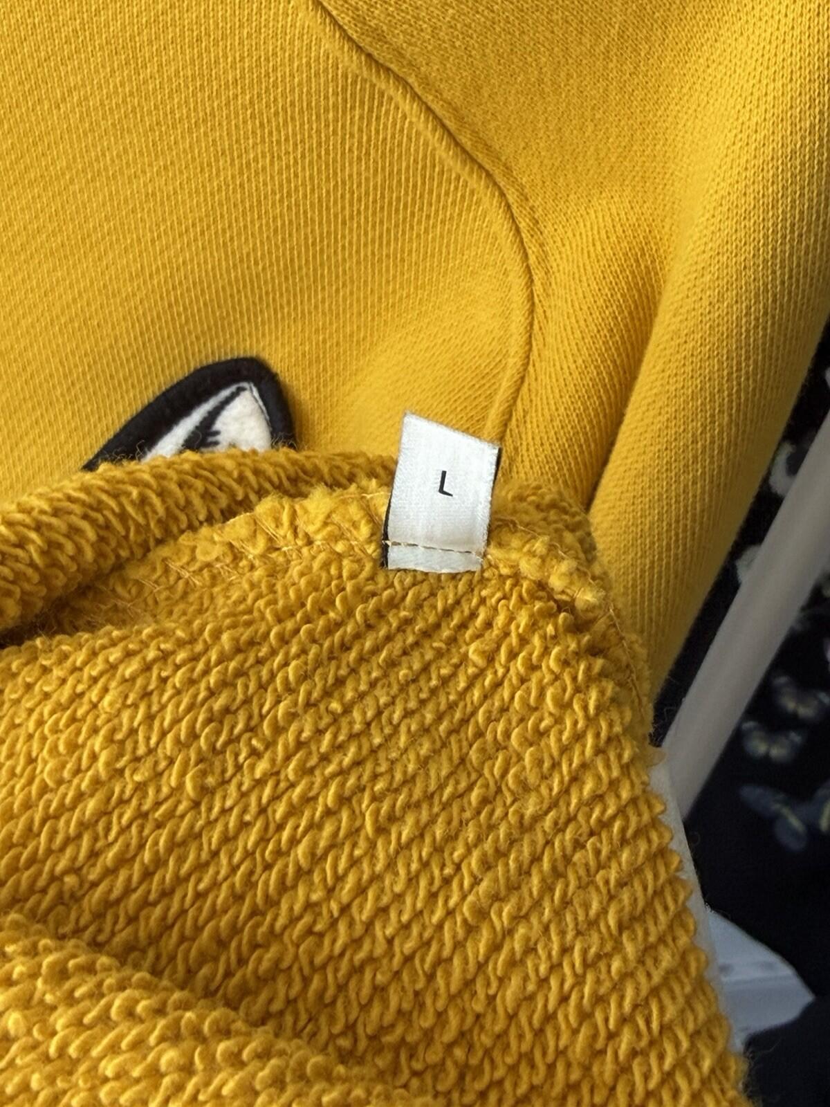 Authentic Gucci Yellow Mustard Mystic Cat Sweatshirt  L Embroidered Gucc
