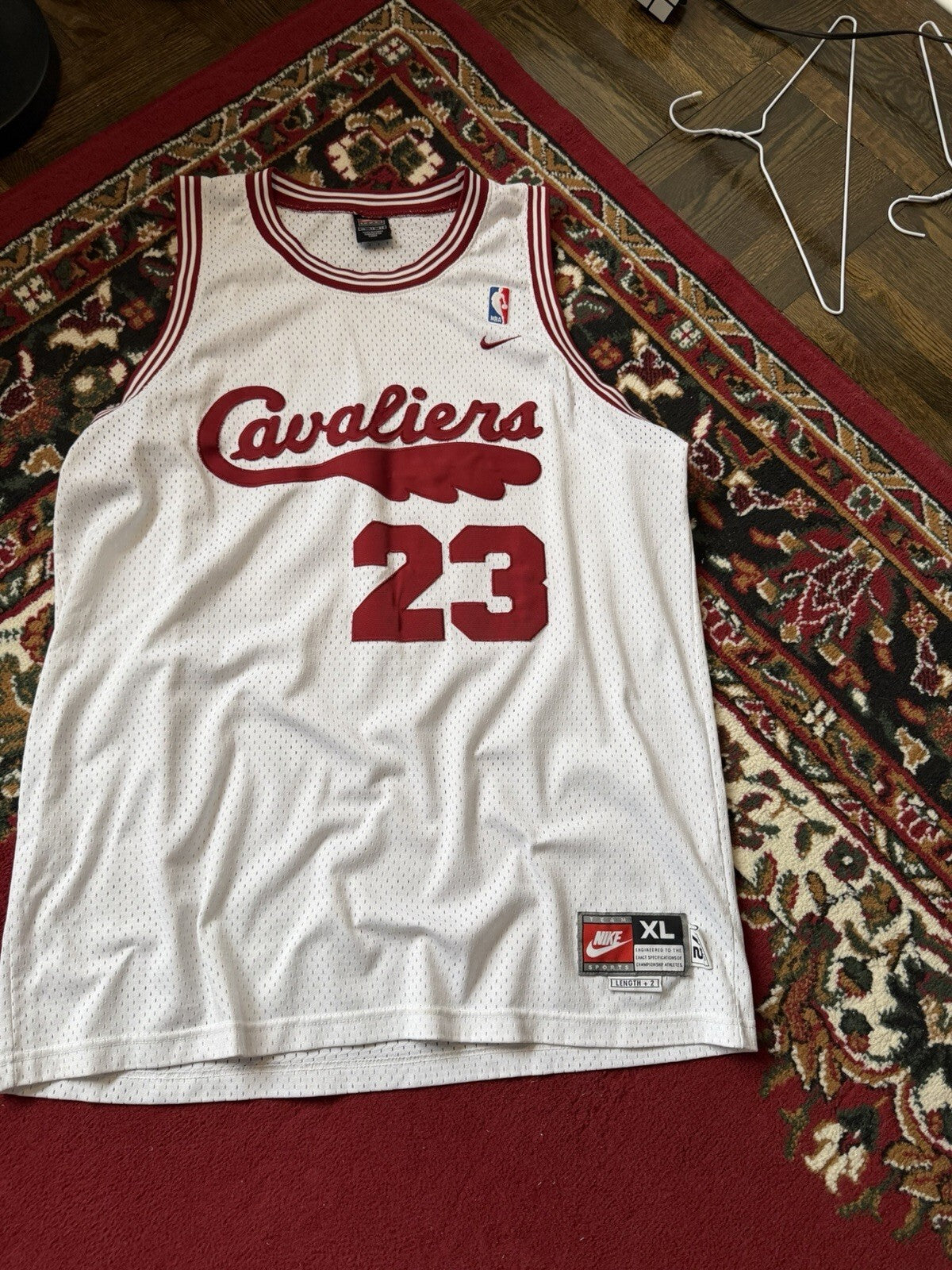 Nike LEBRON JAMES #23 Jersey Cleveland Cavaliers XL Length + 2 NBA Basketball