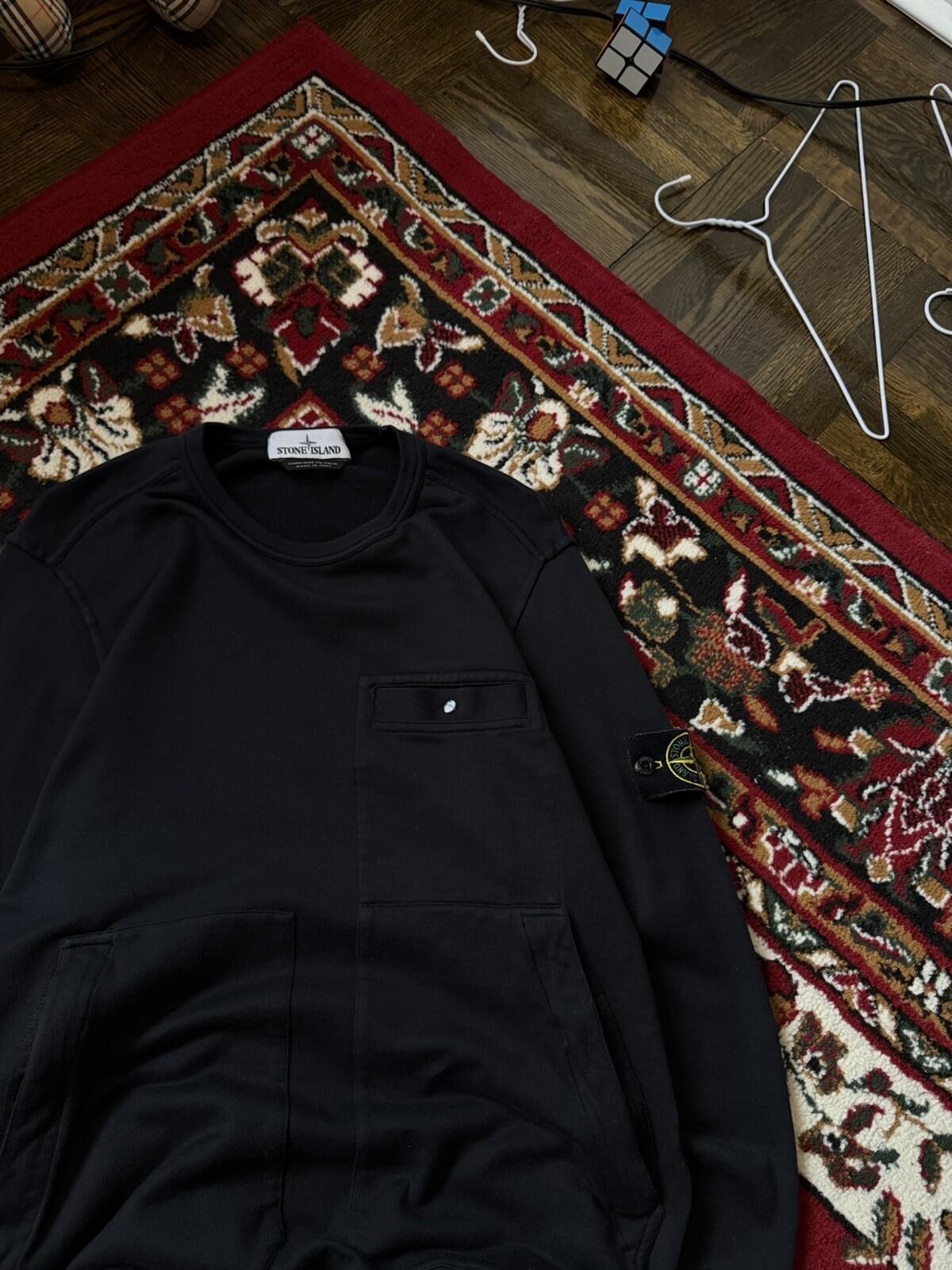 Stone Island Black Crewneck Pocket Sweatshirt Men’s Size S Pullover Zip Pockets