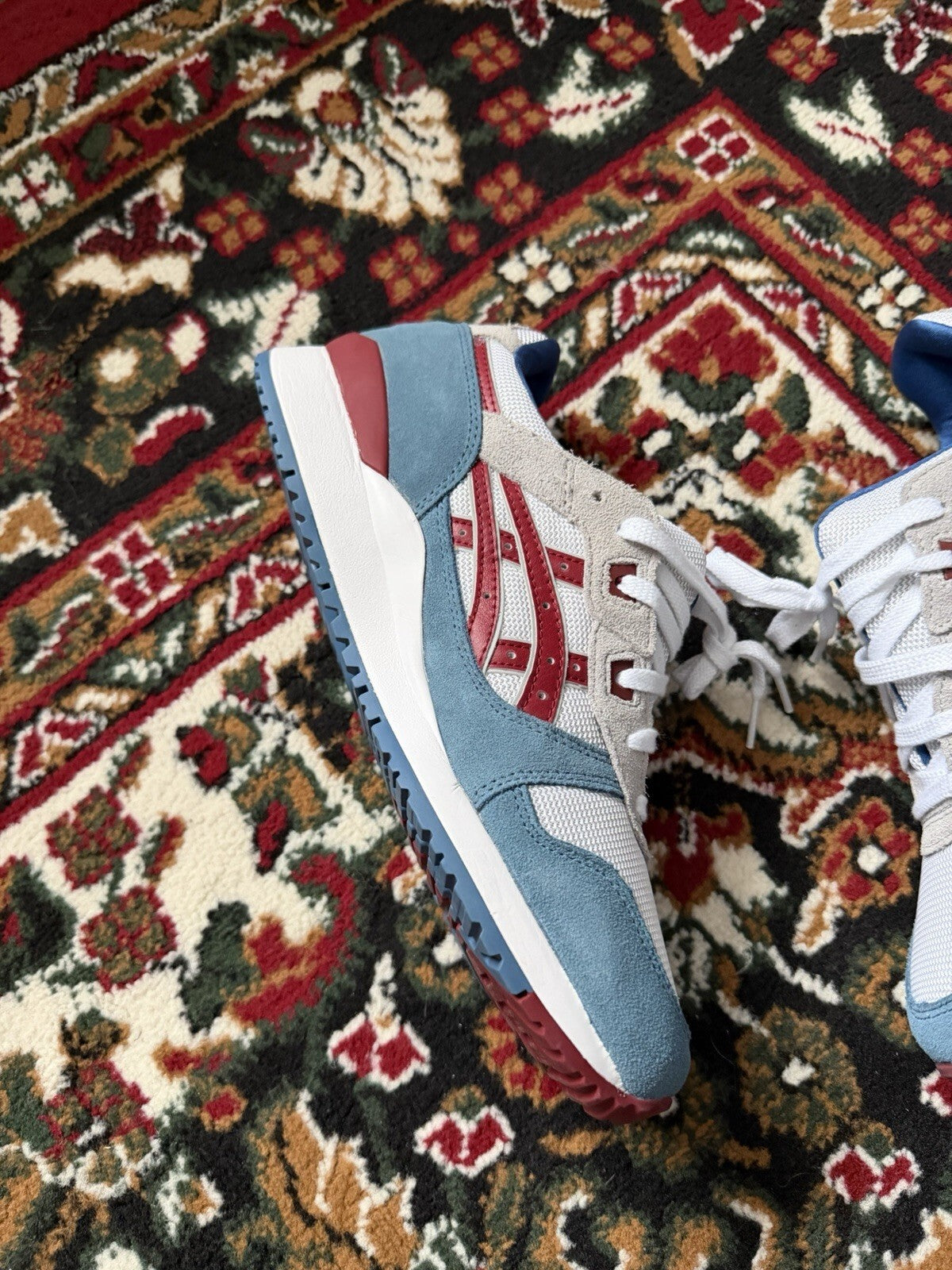 Asics Gel Lyte 3 III OG (Azure / Beet Juice) 1201A482-400 Mens Size 9US