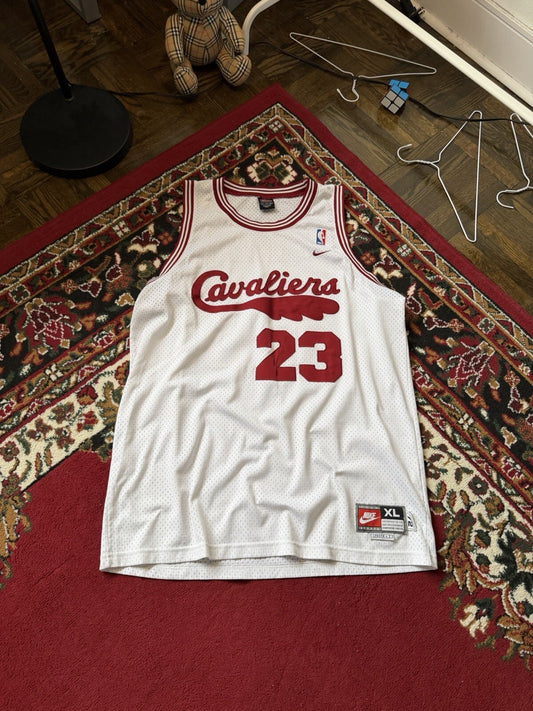 Nike LEBRON JAMES #23 Jersey Cleveland Cavaliers XL Length + 2 NBA Basketball