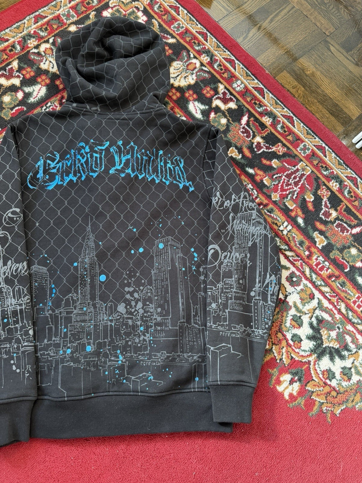Vintage Ecko Unltd. Full Zip Hoodie Graffiti Girl Print Size M Streetwear Y2K
