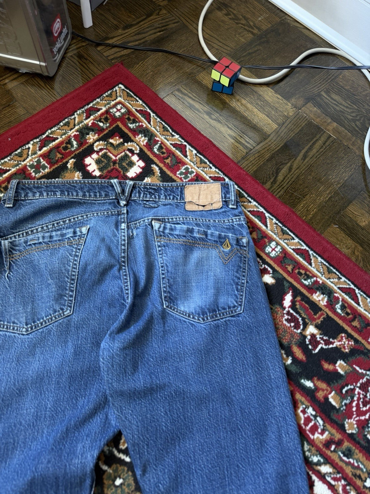 Vintage Y2K Volcom Mens Blue Wash Enowen Denim 5-Pocket Skate Grunge Jeans 34X32