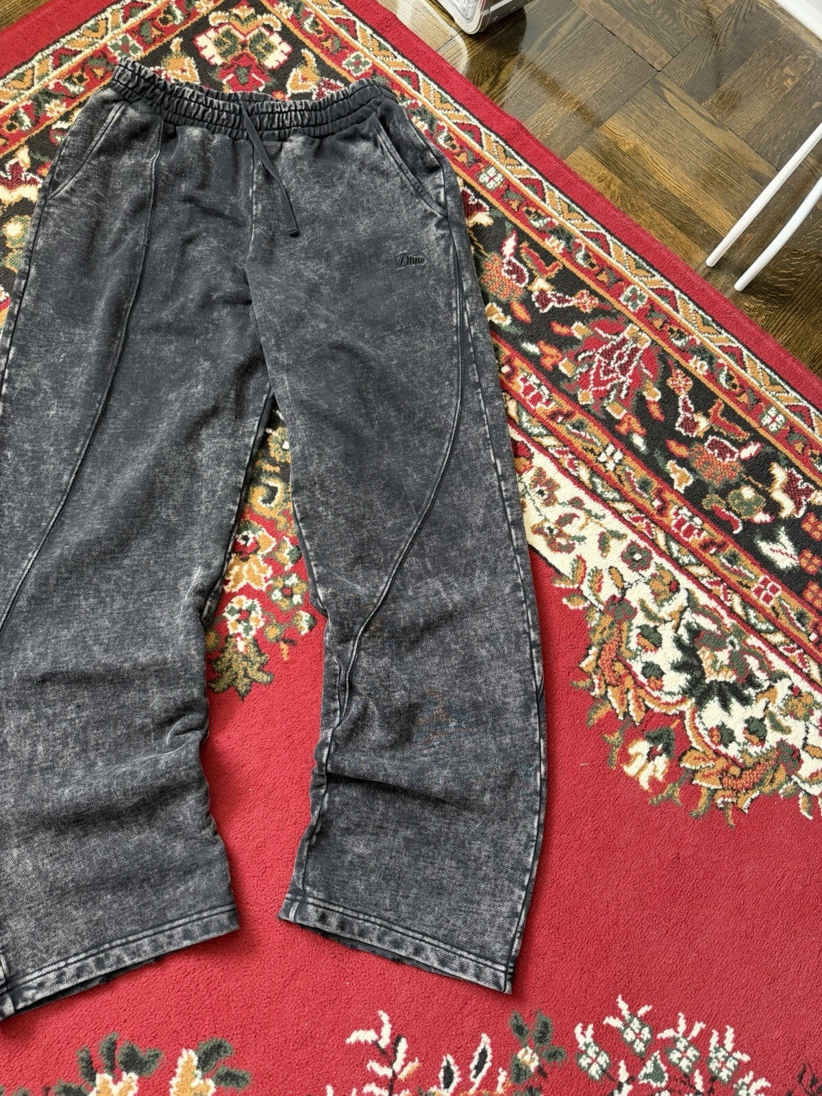 Dime MTL Small Logo Relaxed Straight Sweatpants Navy Size Large