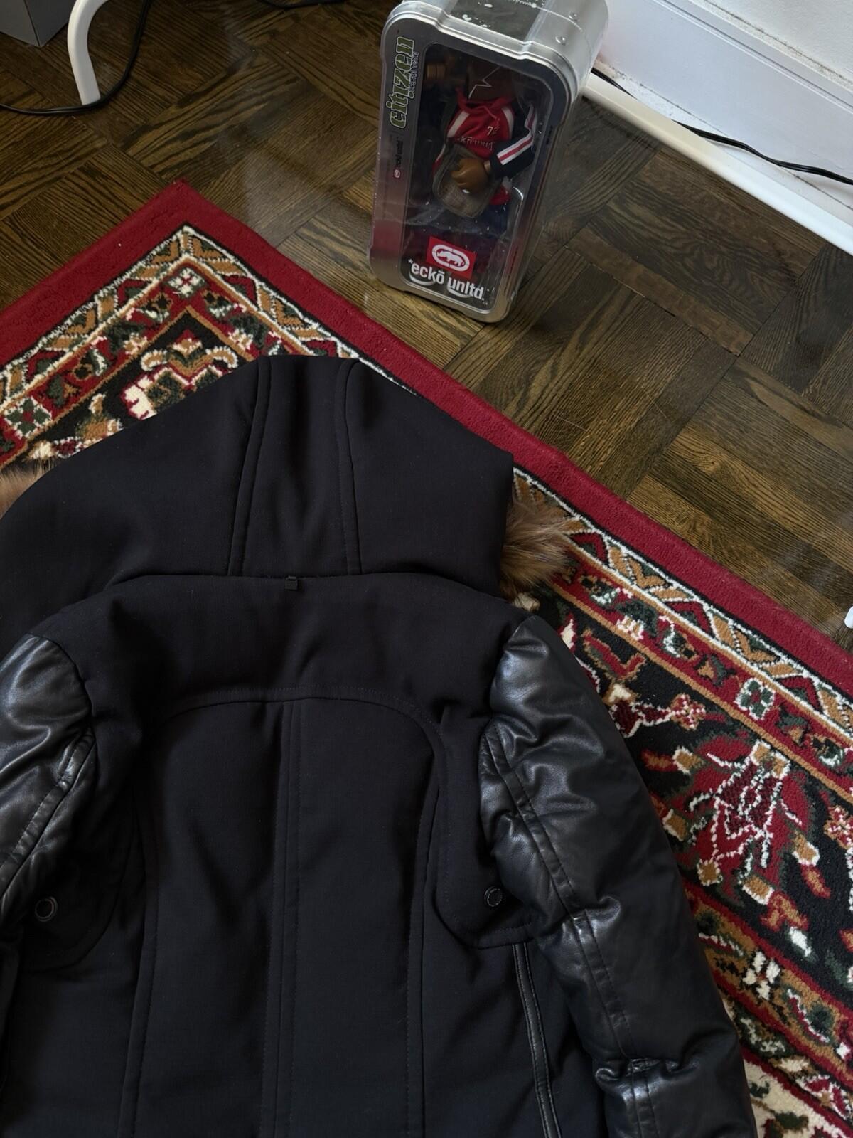 Rudsak Racoon Fur Leather Sleeves Women’s Fitted Down Coat Size S