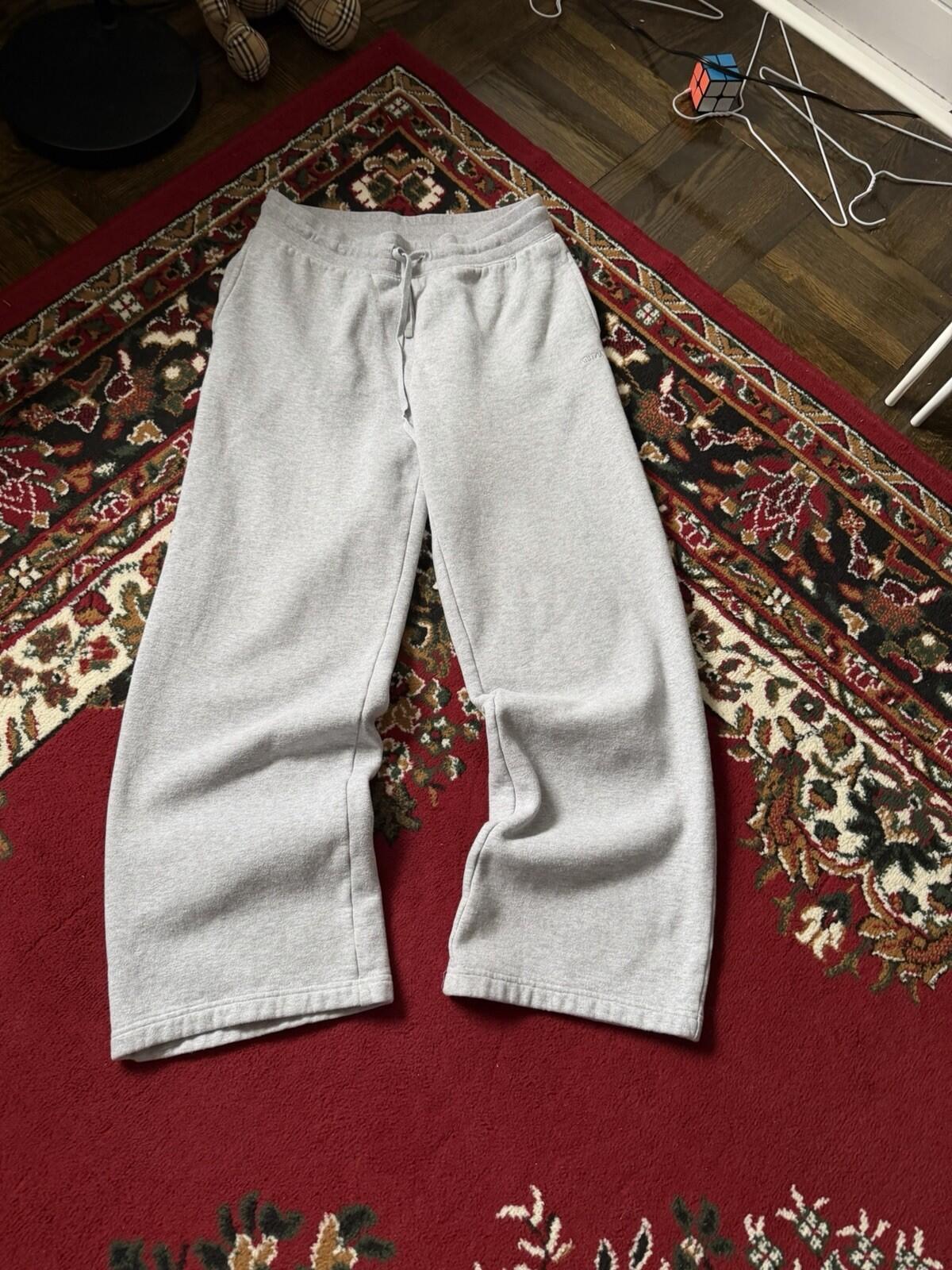 Aritzia TNA Light Gray Baggy Sweatpants Wide Leg Pants Size M