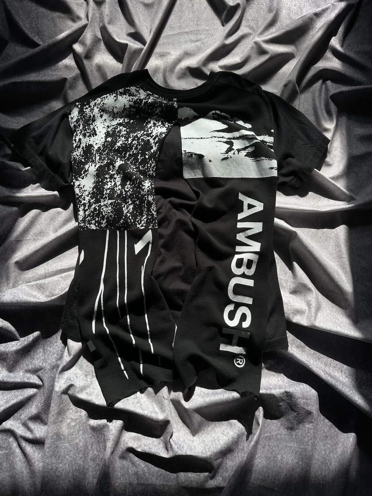 AMBUSH Cape Visitor Hybrid Tee Size 3 Mens Black