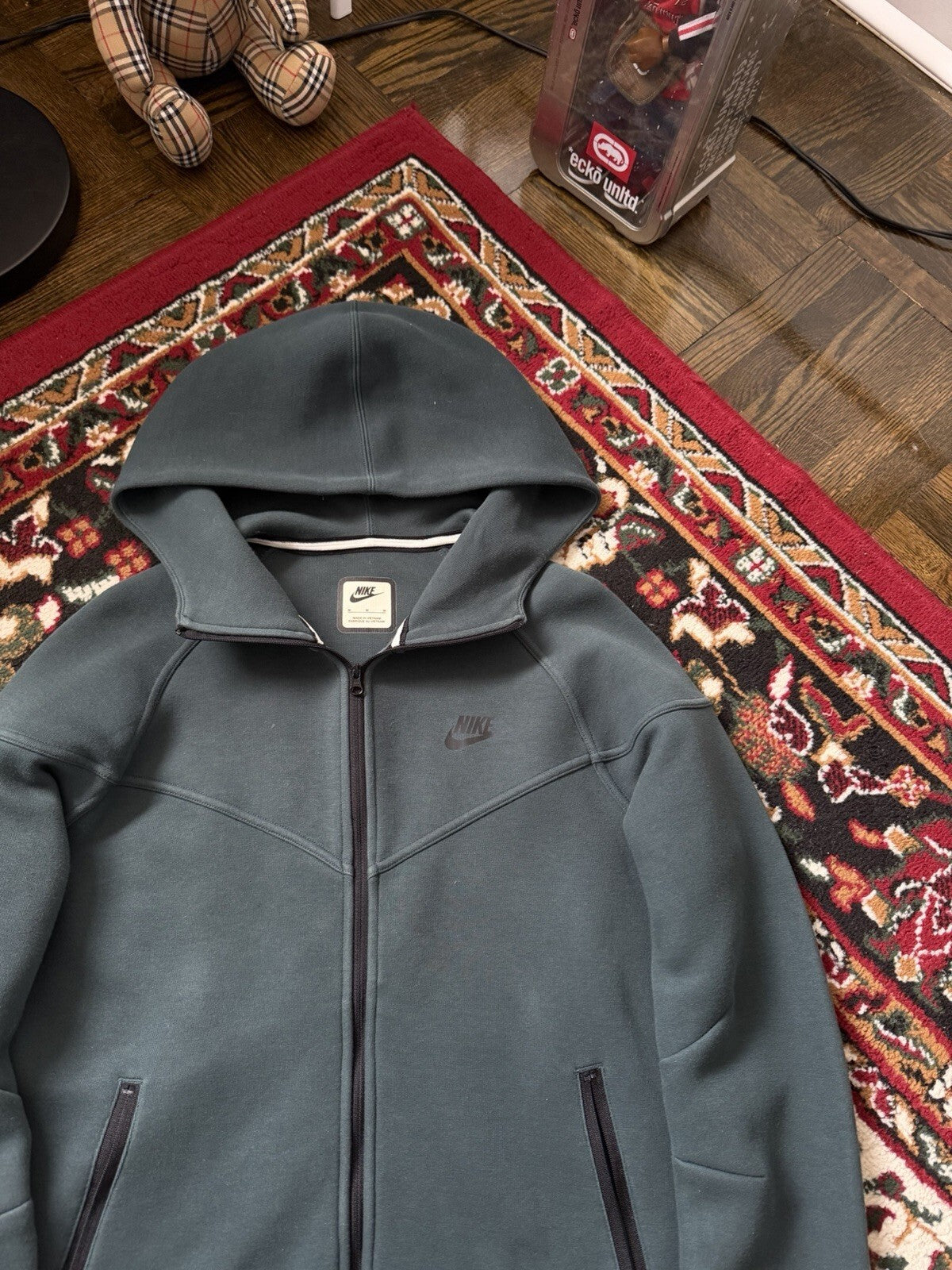 Nike Sportswear Tech Fleece Hoodie Women’s M Green Full Zip FB8338-328