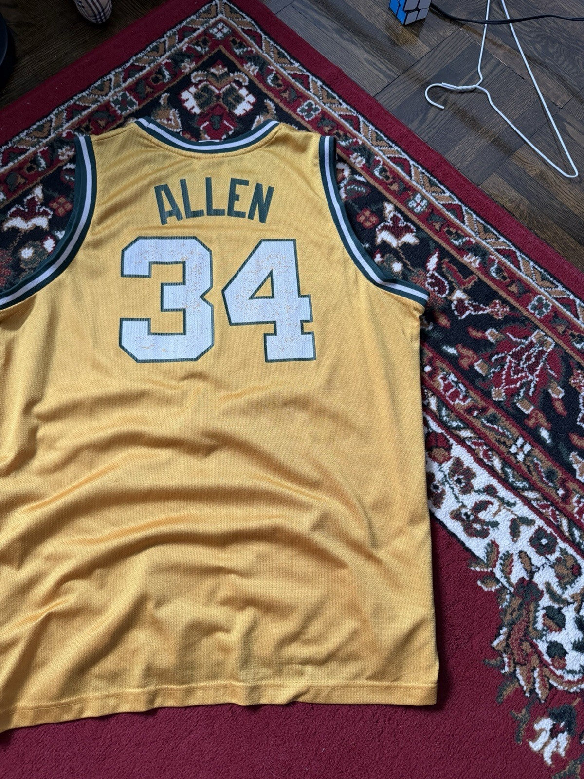 Vintage Reebok Seattle Supersonics Ray Allen #34 HC Jersey NBA Size XL