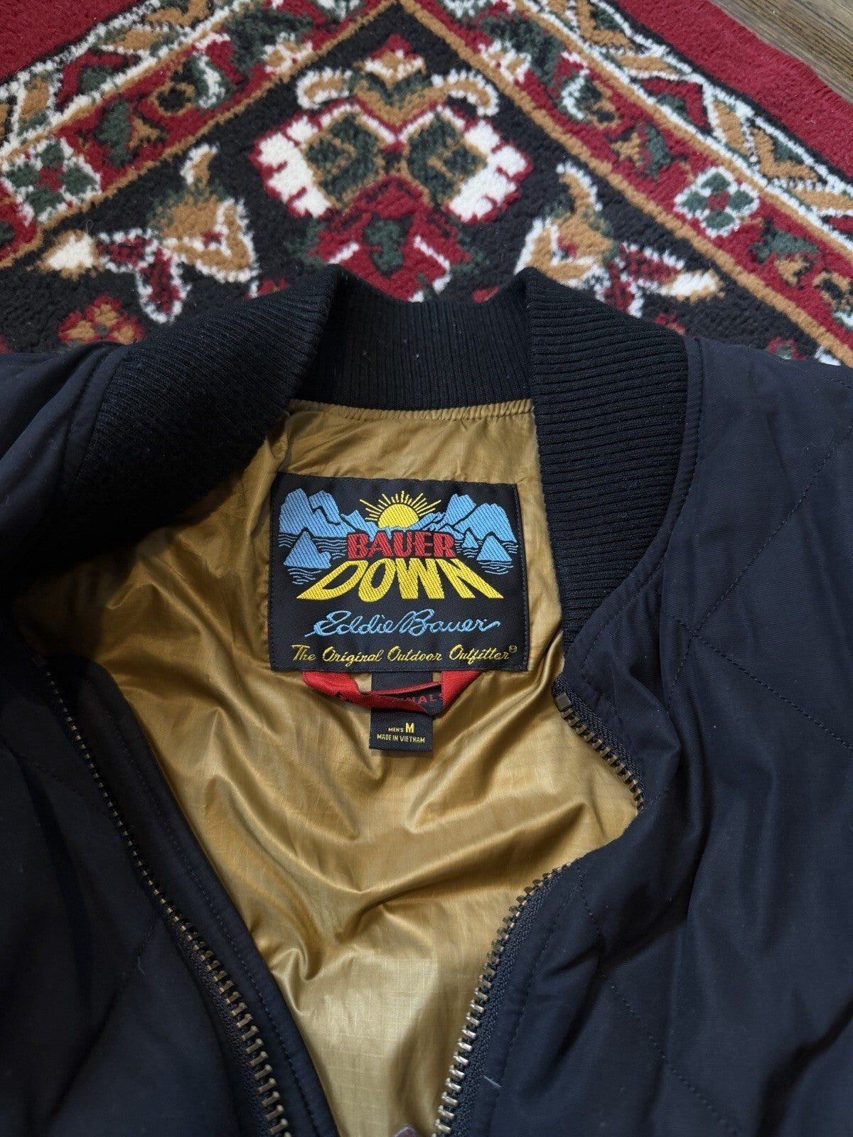 Eddie Bauer Down Bomber Mens Medium 1936 Skyliner Model Jacket Black Quilted