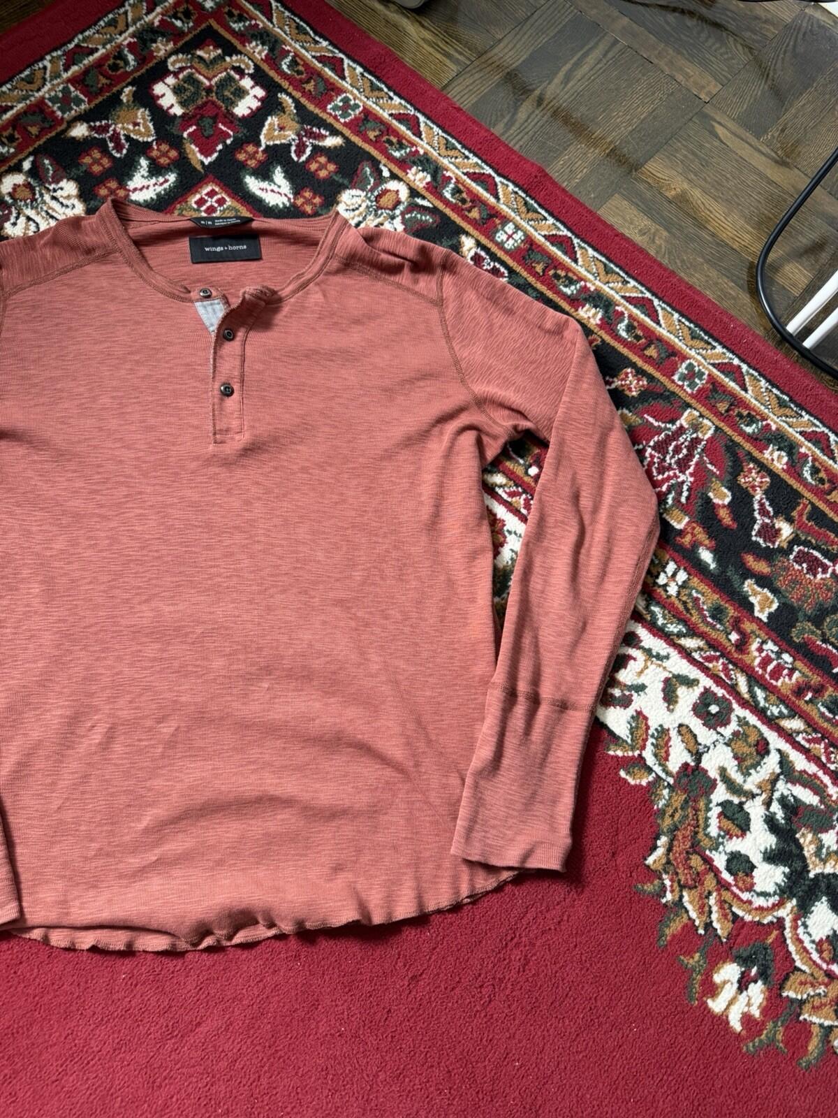 Wings + Horns Shirt Mens Medium Coral Henley Crewneck Long Sleeve Sweater
