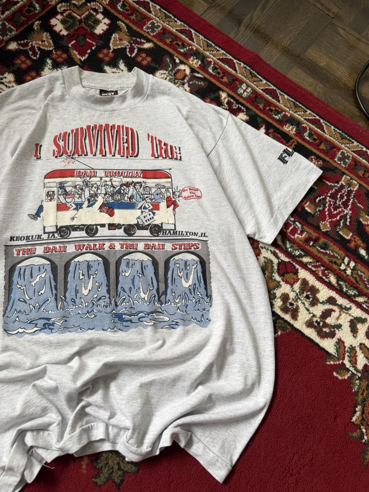 Vintage "I Survived The Dam Trolley Great Flood of 1993" T-Shirt Size L Tee 90s