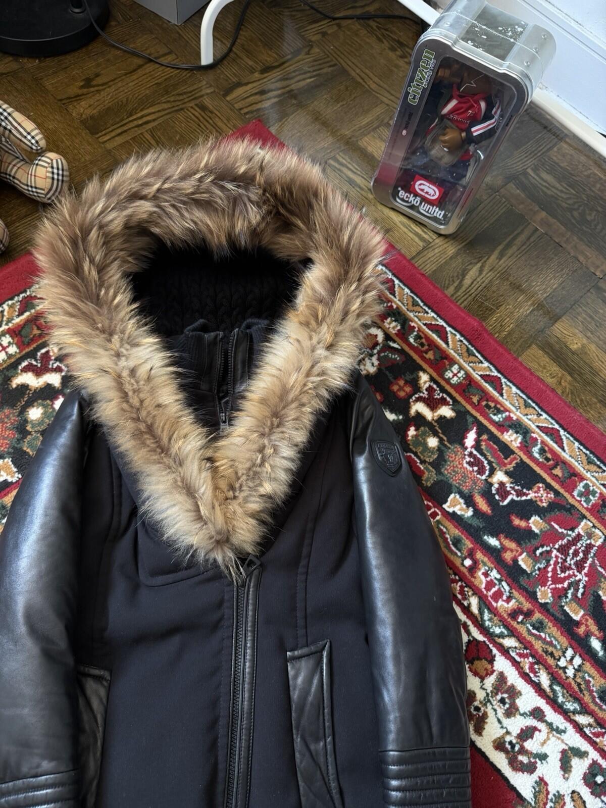 Rudsak Racoon Fur Leather Sleeves Women’s Fitted Down Coat Size S