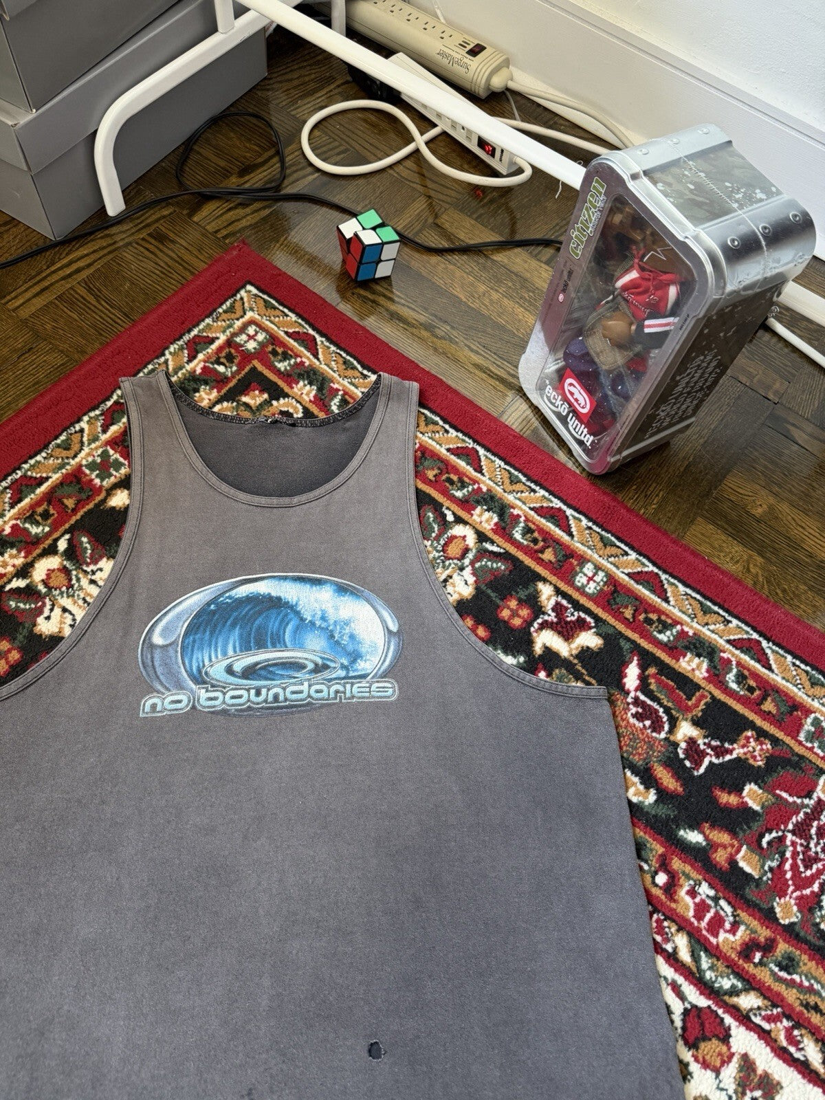 Vintage No Boundaries Faded Out Ocean Surf Graphic Tank Top Skate XL Shirt Y2k