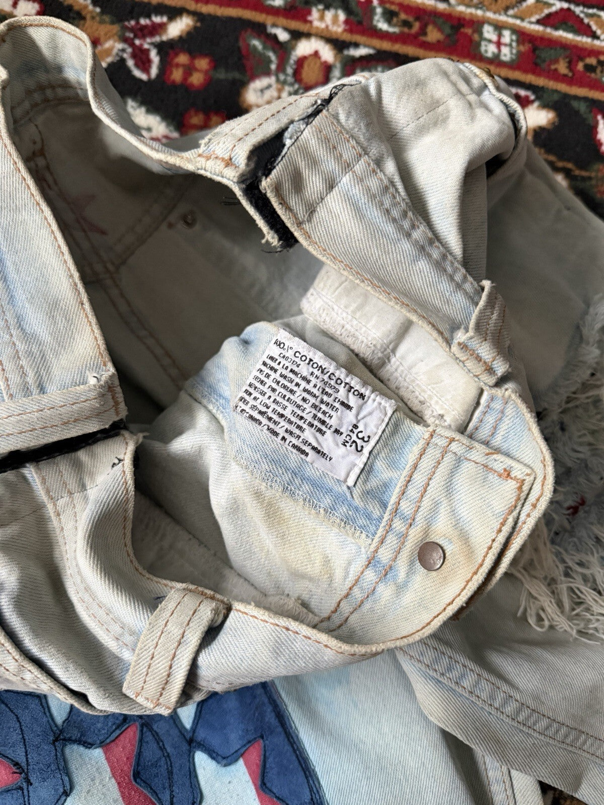Vintage 90s Parasuco Distressed USA Flag Stars Jeans Light Wash Denim