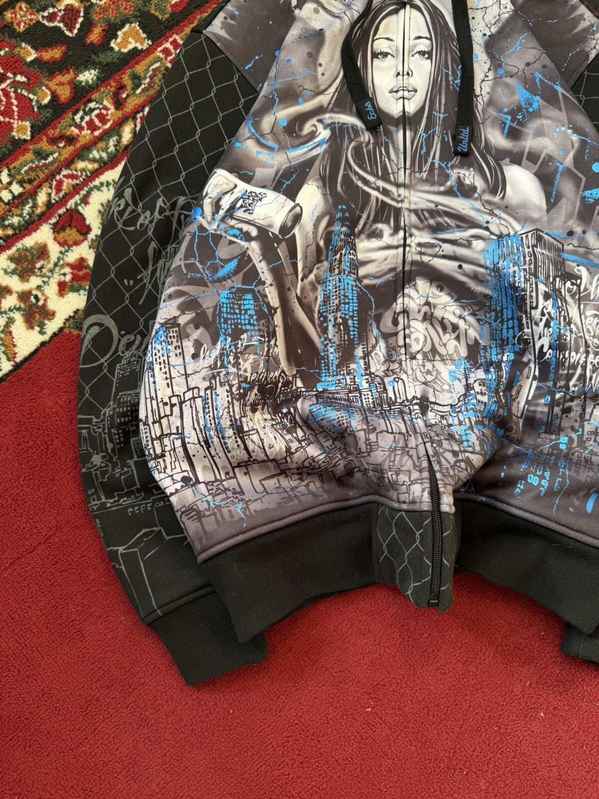 Vintage Ecko Unltd. Full Zip Hoodie Graffiti Girl Print Size M Streetwear Y2K