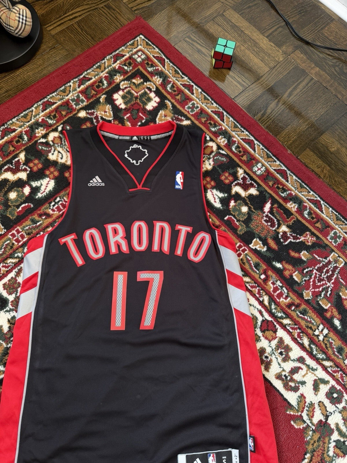Jonas Valanciunas Signed Autograph Toronto Raptors Jersey NBA Canada Nuggets