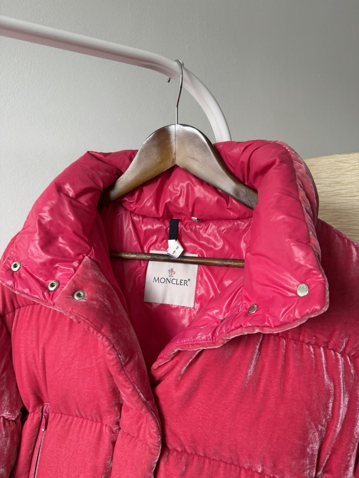 Moncler Fuchsia Caille Velvet Puffer Jacket Coat Womens 0 Pink