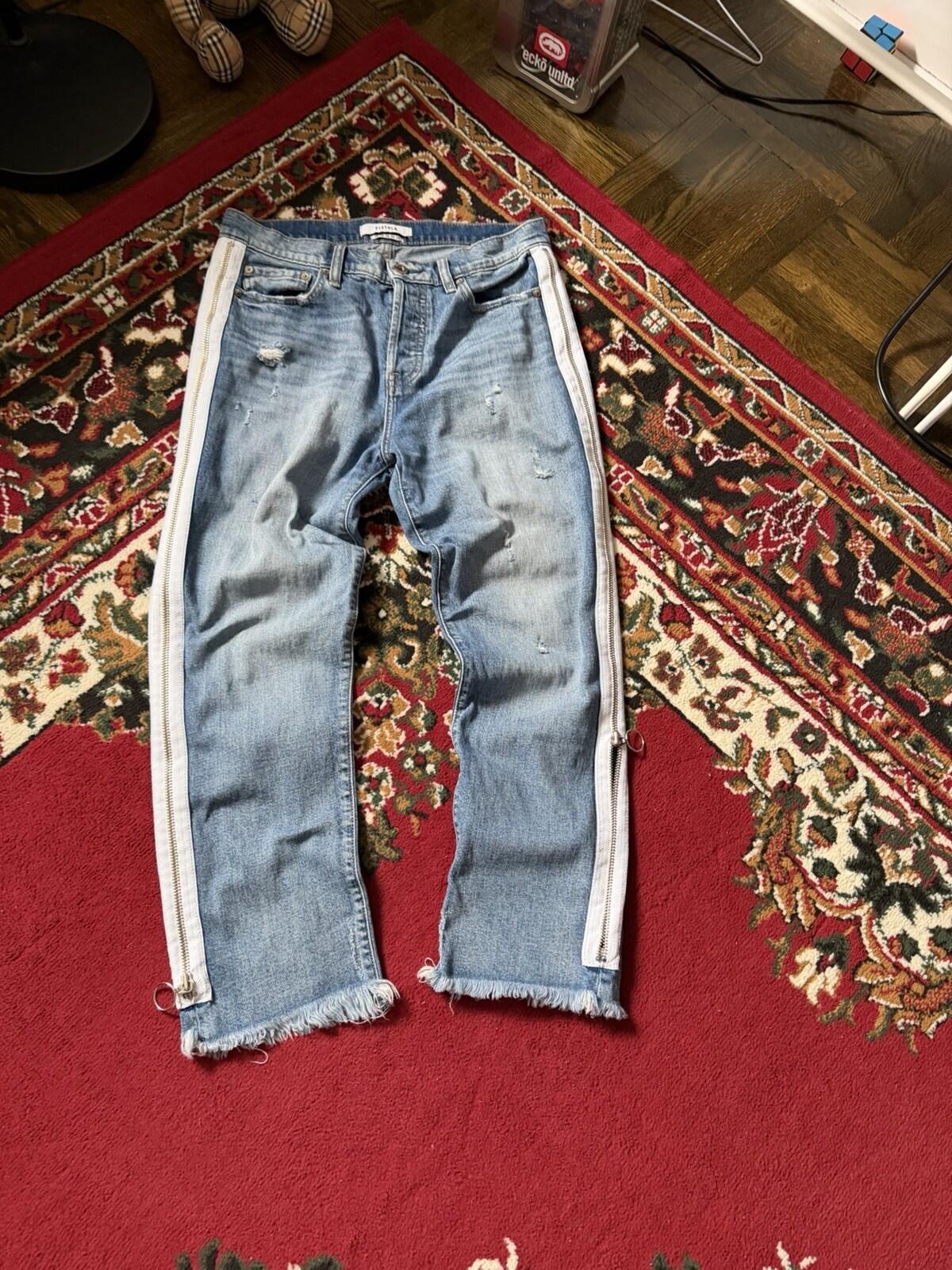 Pistola Women's Straight Zipped Distressed Denim Jeans Blue Pants Size 28