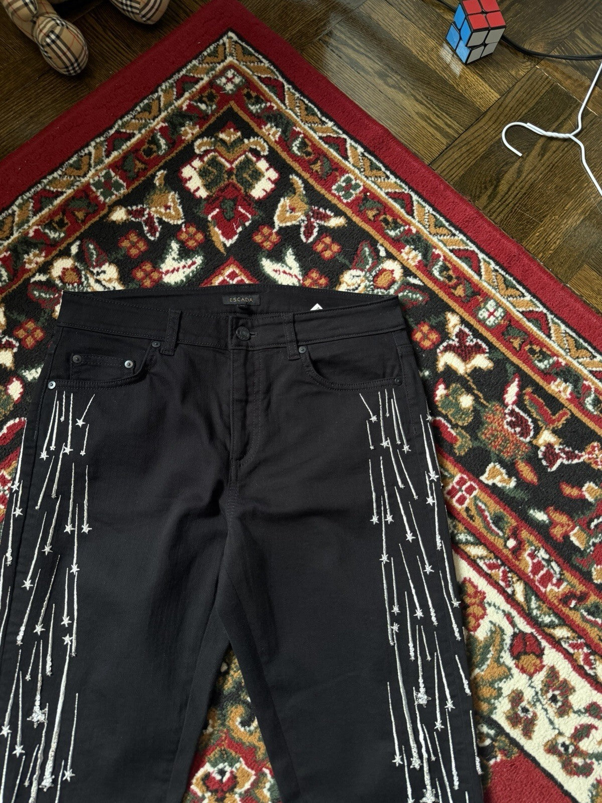 Escada Black Shooting Star Embroidered Jeans Size 34