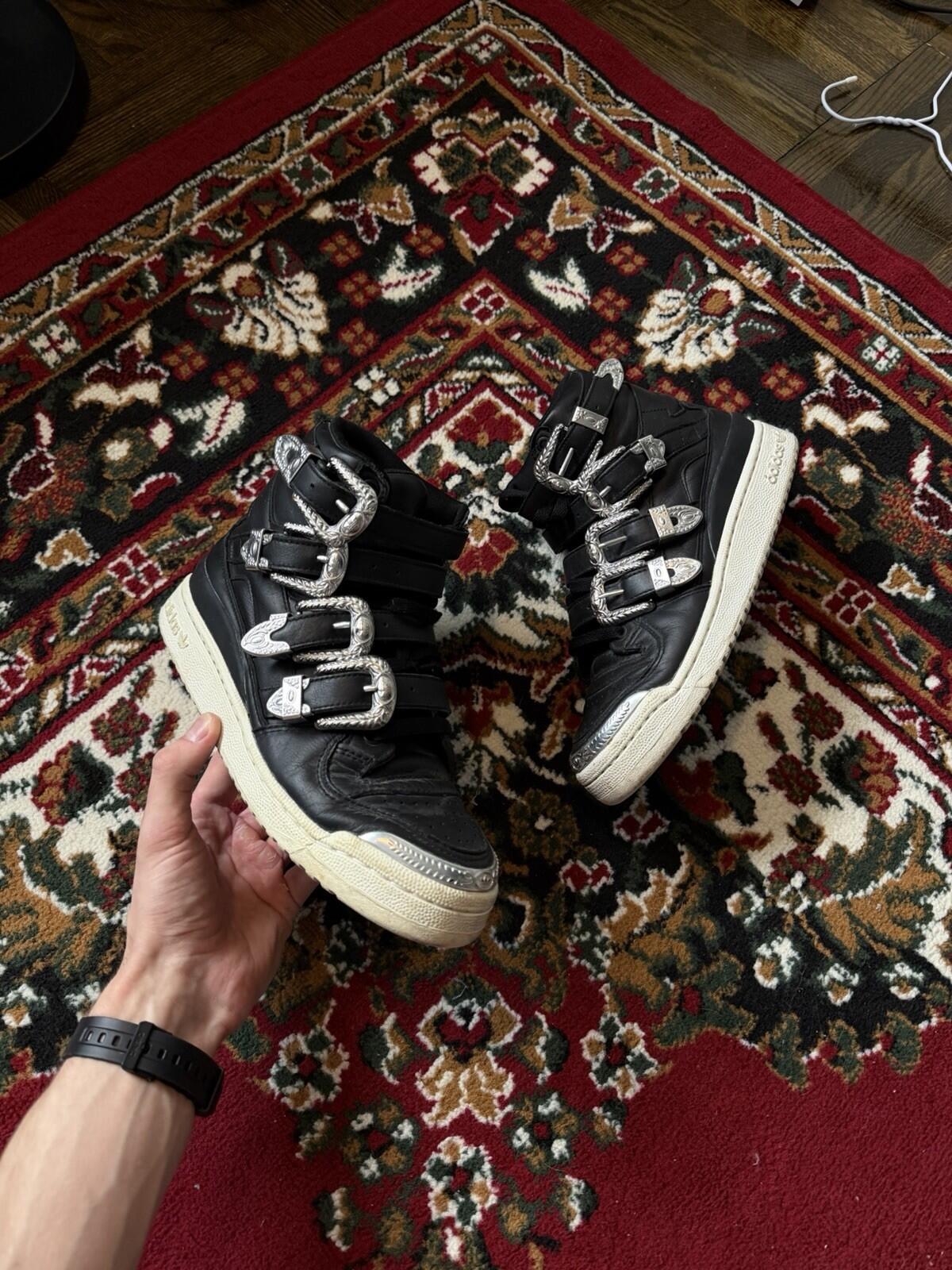 Adidas Jeremy Scott JS Forum Hi Silver Buckle Black Leather US8 Unisex