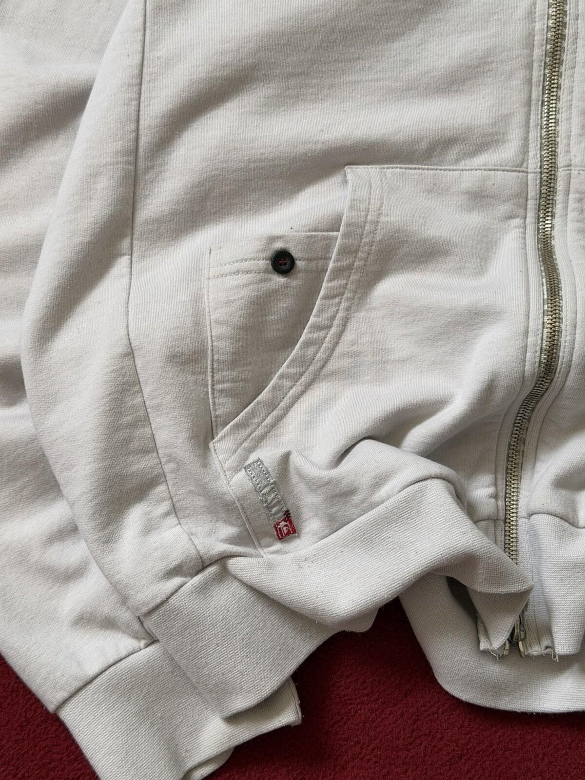 Vintage Quiksilver Skull/Koi Fish Surf Y2K White Hoodie Size Large Rare